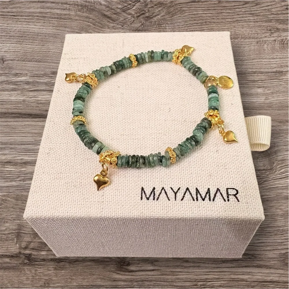 Genuine Emerald Beads 24k Gold Plated Heart Charm Stretch Bracelet - Picture 2 of 9